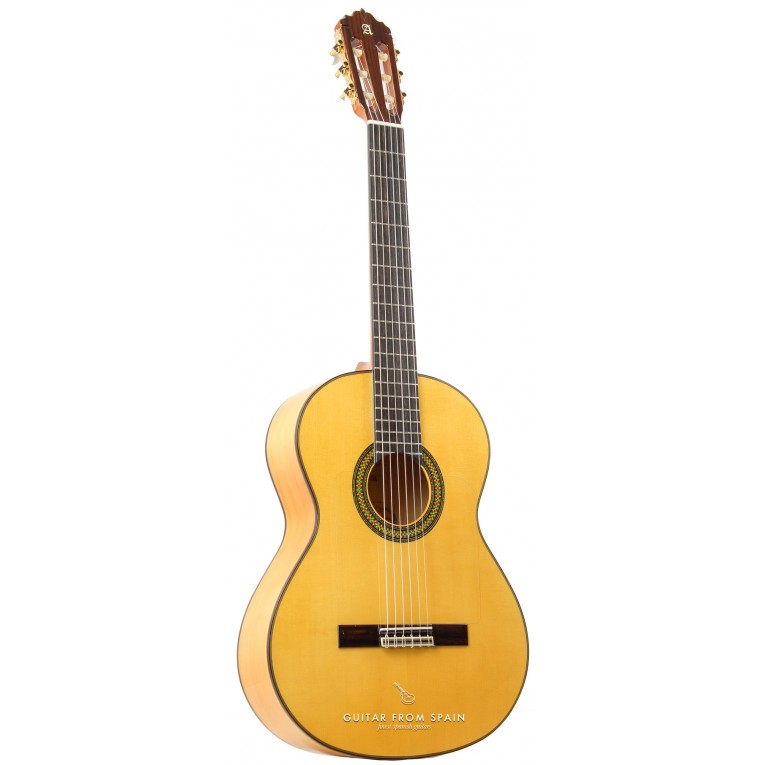 Guitar Alhambra 7FCWE1